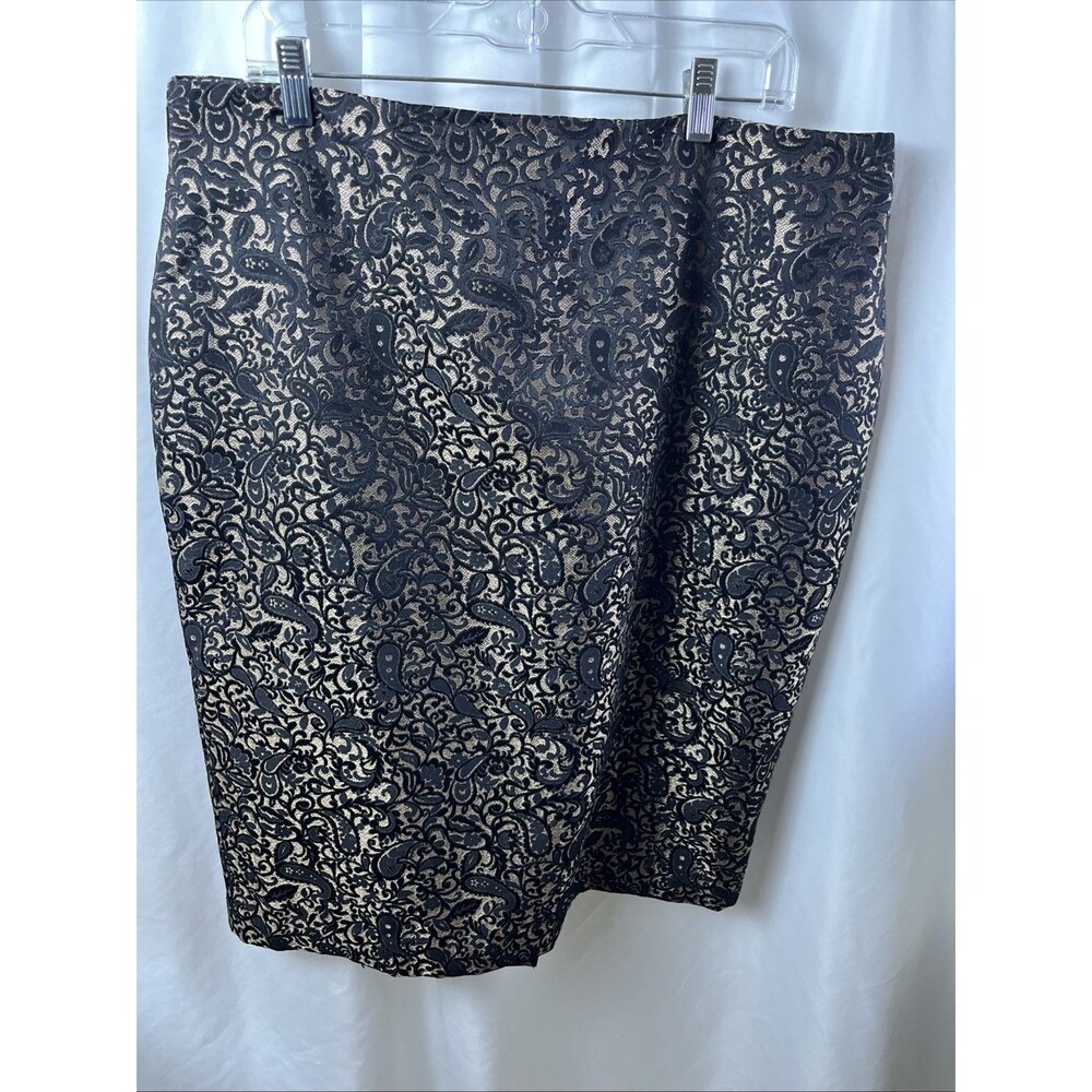 Worthington Womenโs Plus Gold Paisley Jackered Pencil Skirt Size 18 Knee Length